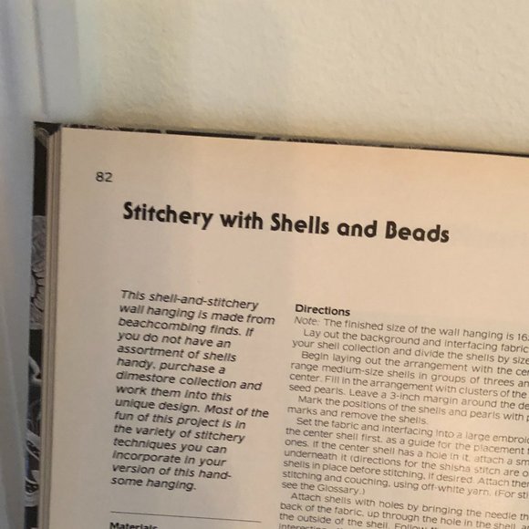 EMBROIDERY /CREWEL BOOK 1ST EDITION 1983 BETTER HOMES AND GARDENS AND PROJECTS - Picture 10 of 16